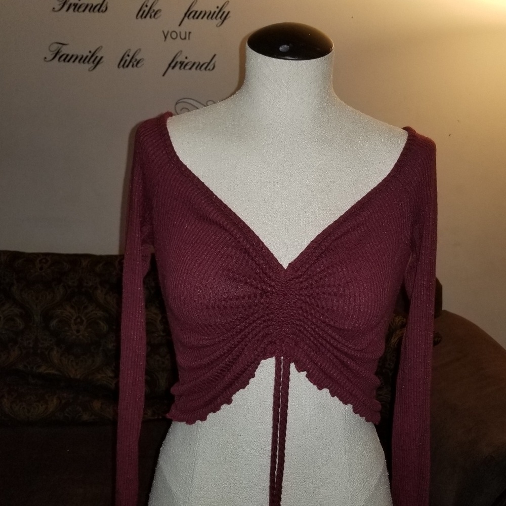Burgundy slight off-the shoulder long sleeve top - Picture 4 of 4